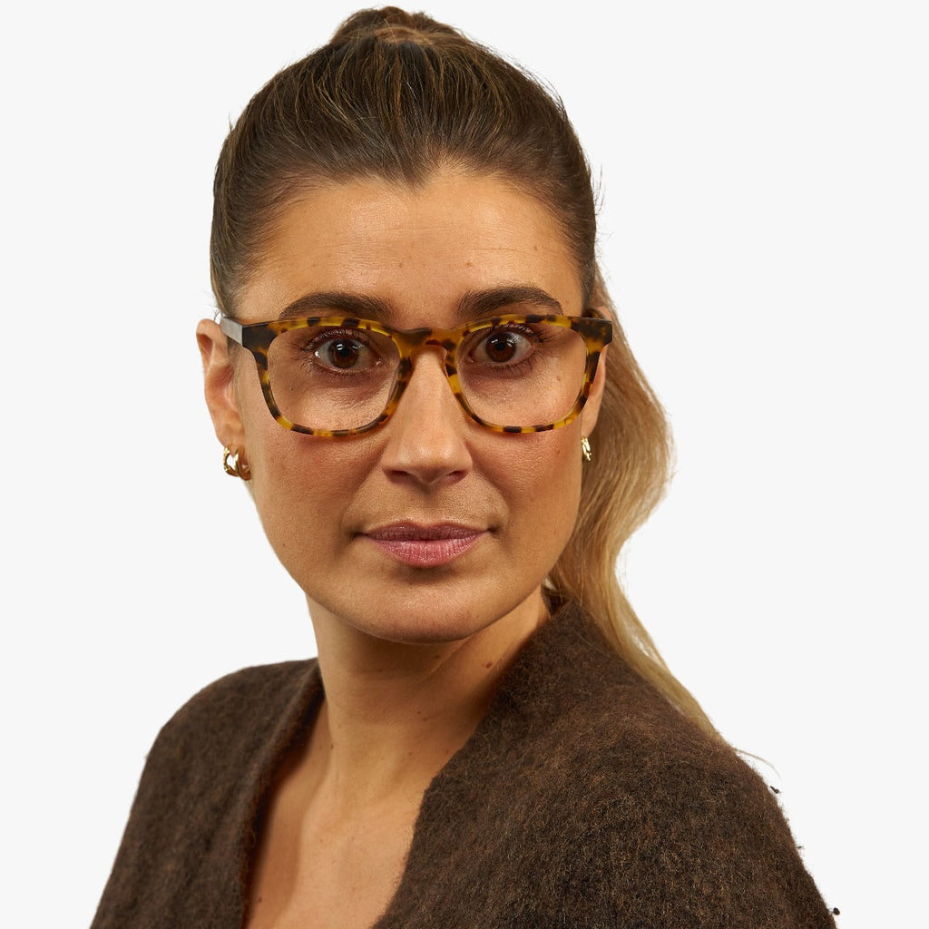 womens bornholm light turtle reading glasses - www.luxreaderssweden.com