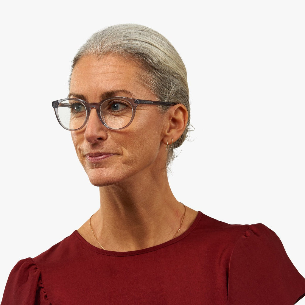 orebro crystal grey reading glasses - www.luxreaderssweden.com